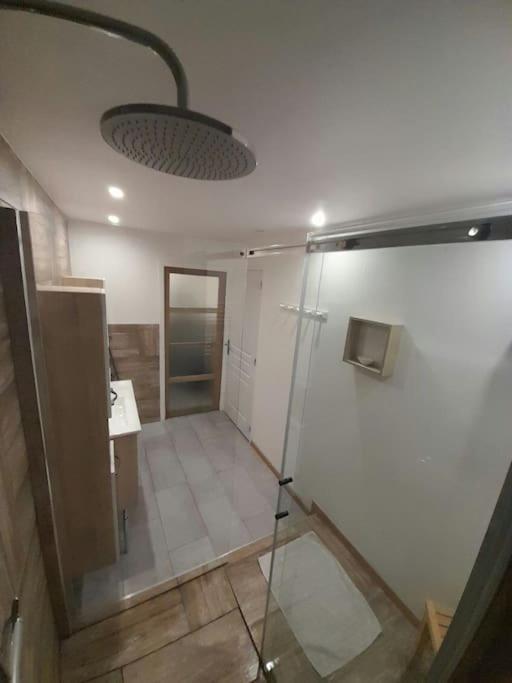 Appartement Spacieux &Tres Calme. Spacious & Very Quiet Apartment. Carros Exteriör bild
