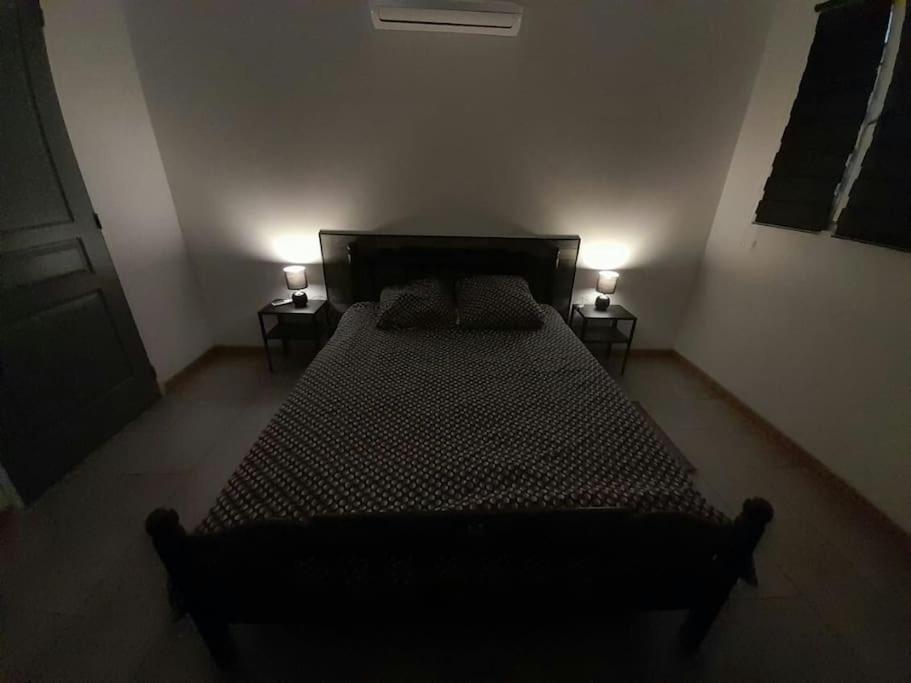 Appartement Spacieux &Tres Calme. Spacious & Very Quiet Apartment. Carros Exteriör bild